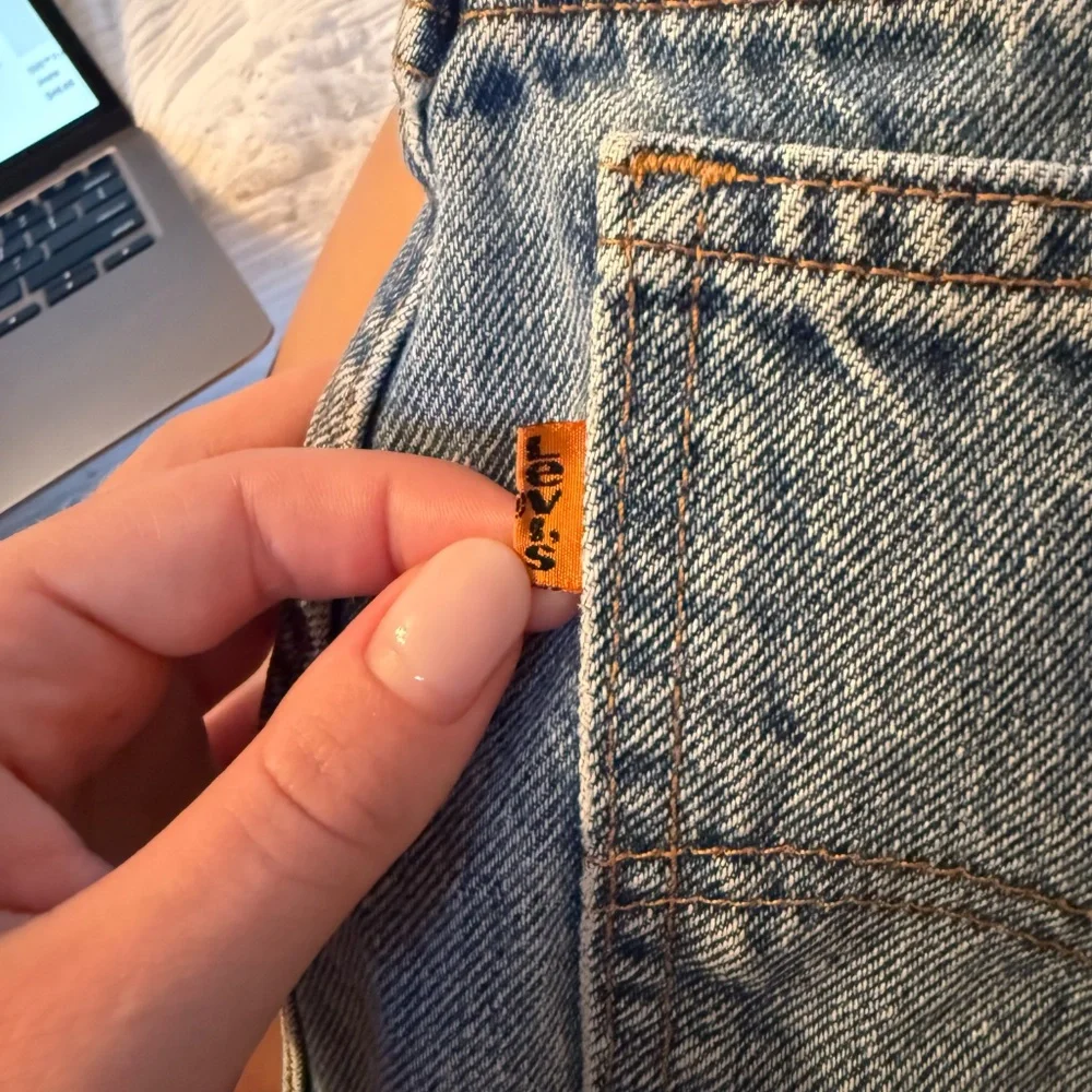 Vintage Levi Orange Tab Denim Shorts - Picture 5 of 5